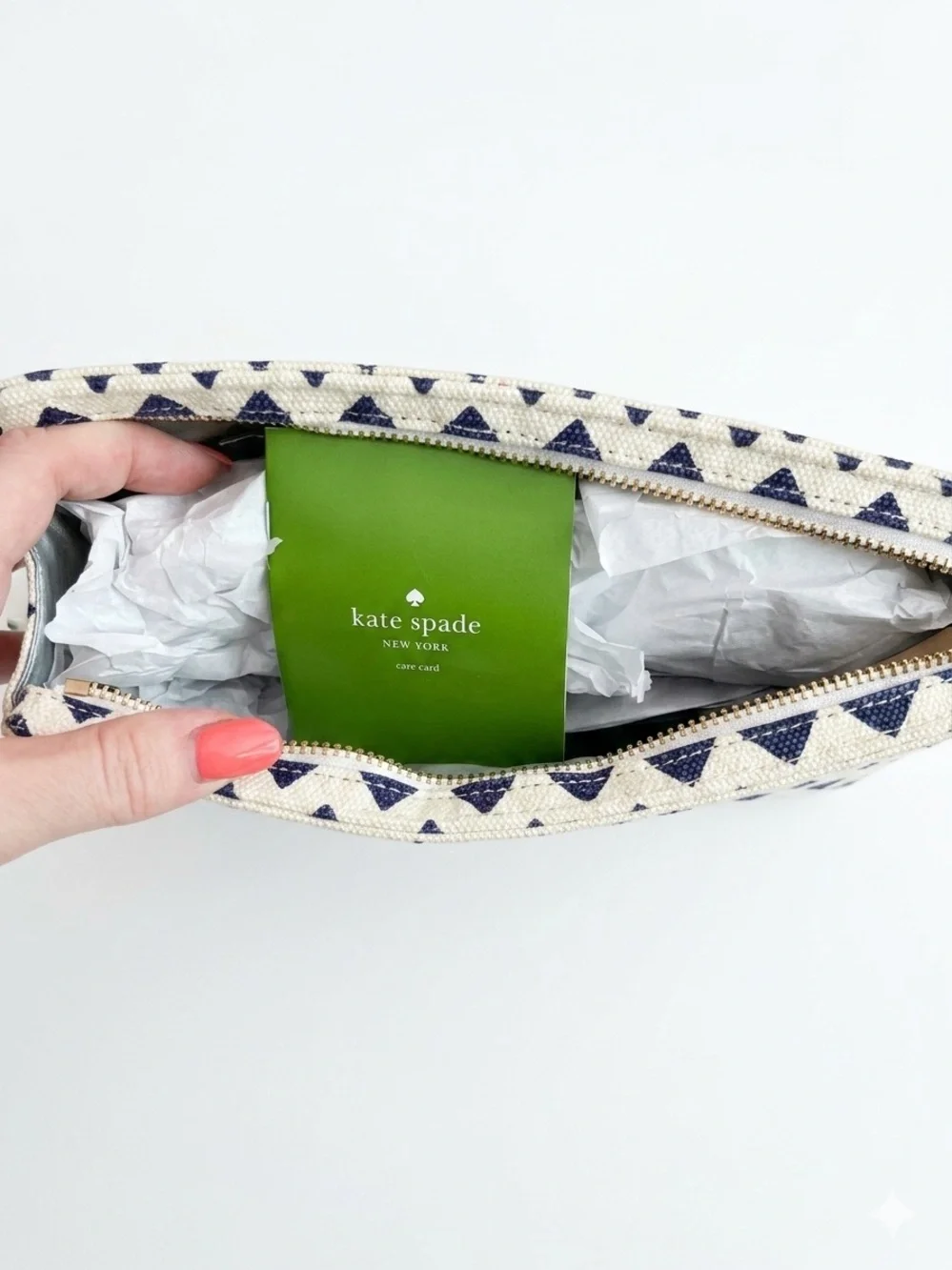 kate spade navy and cream chevron wristlet clutch